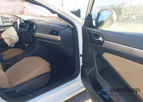 2020 Volkswagen Jetta 1.4T R-Line/1.4T S/1.4T Se из США, поврежденный, VIN 3VWC57BU6LM090096